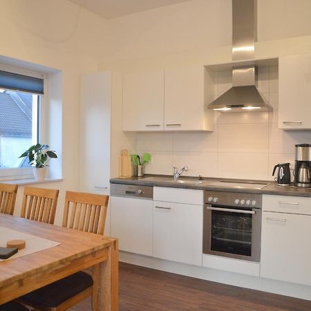 Lovely Modern Apartment With Private Terrace Ellscheid Buitenkant foto