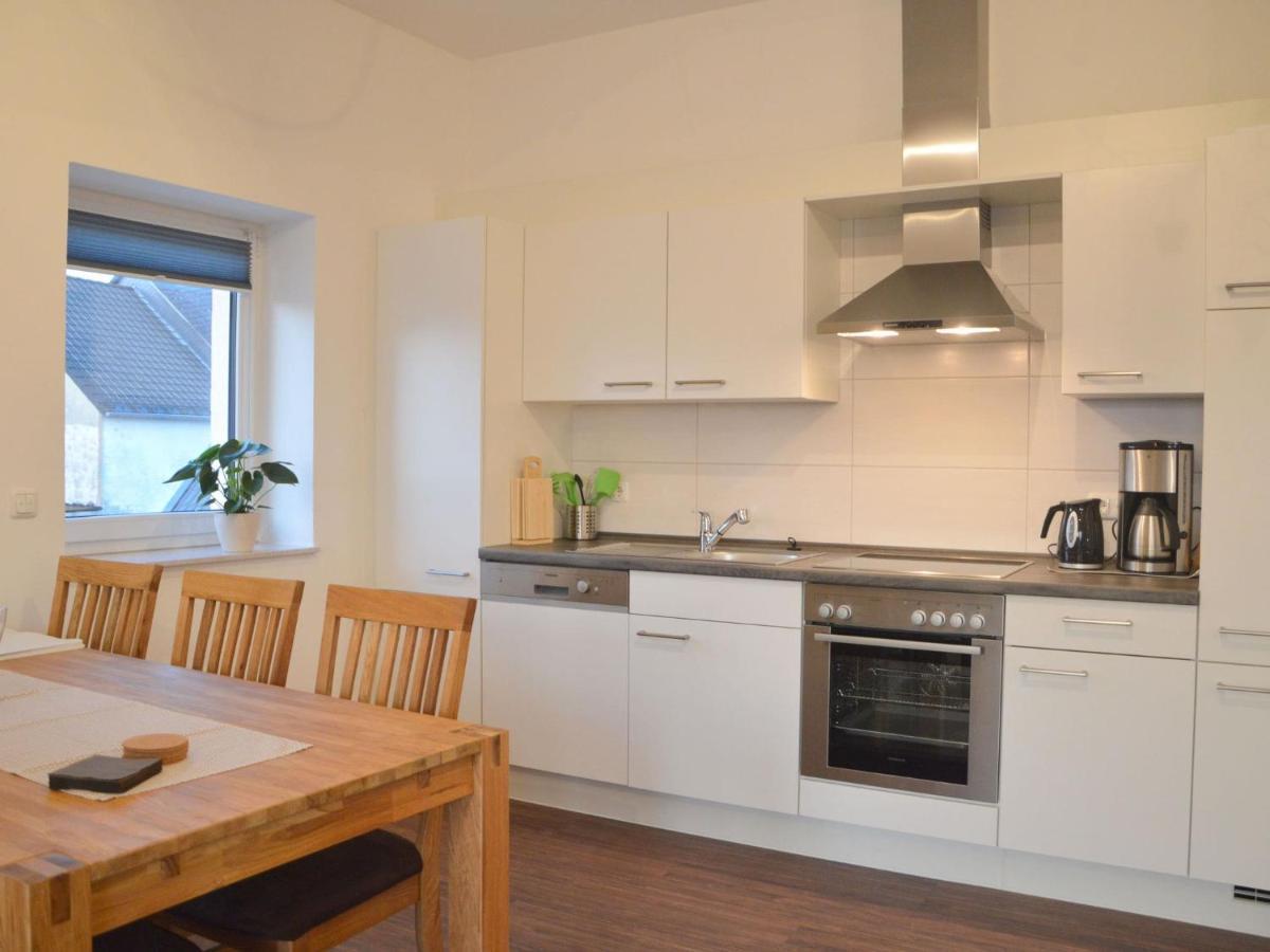 Lovely Modern Apartment With Private Terrace Ellscheid Buitenkant foto