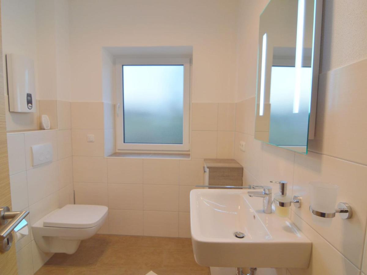 Lovely Modern Apartment With Private Terrace Ellscheid Buitenkant foto