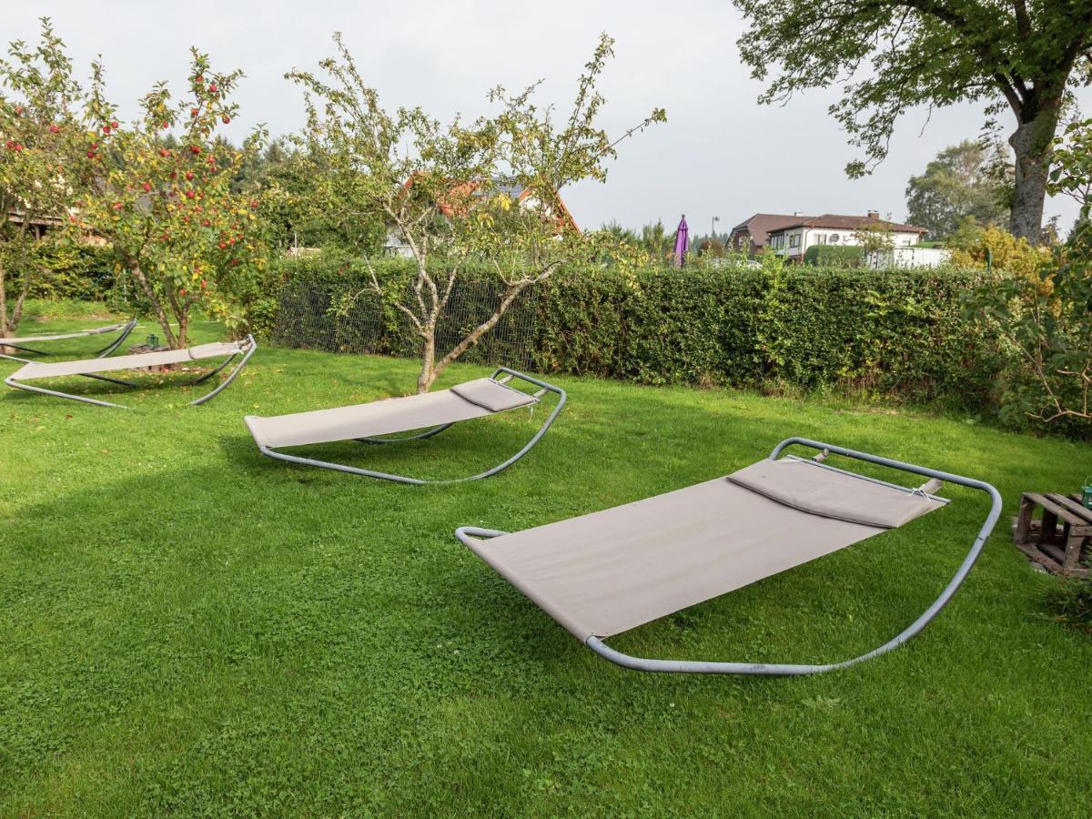 Lovely Modern Apartment With Private Terrace Ellscheid Buitenkant foto